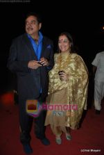 Shatrughun Sinha, Poonam Sinha at DR PK Aggarwal_s daughter_s wedding in ITC Grand Maratha on 20th Feb 2010 (3).JPG